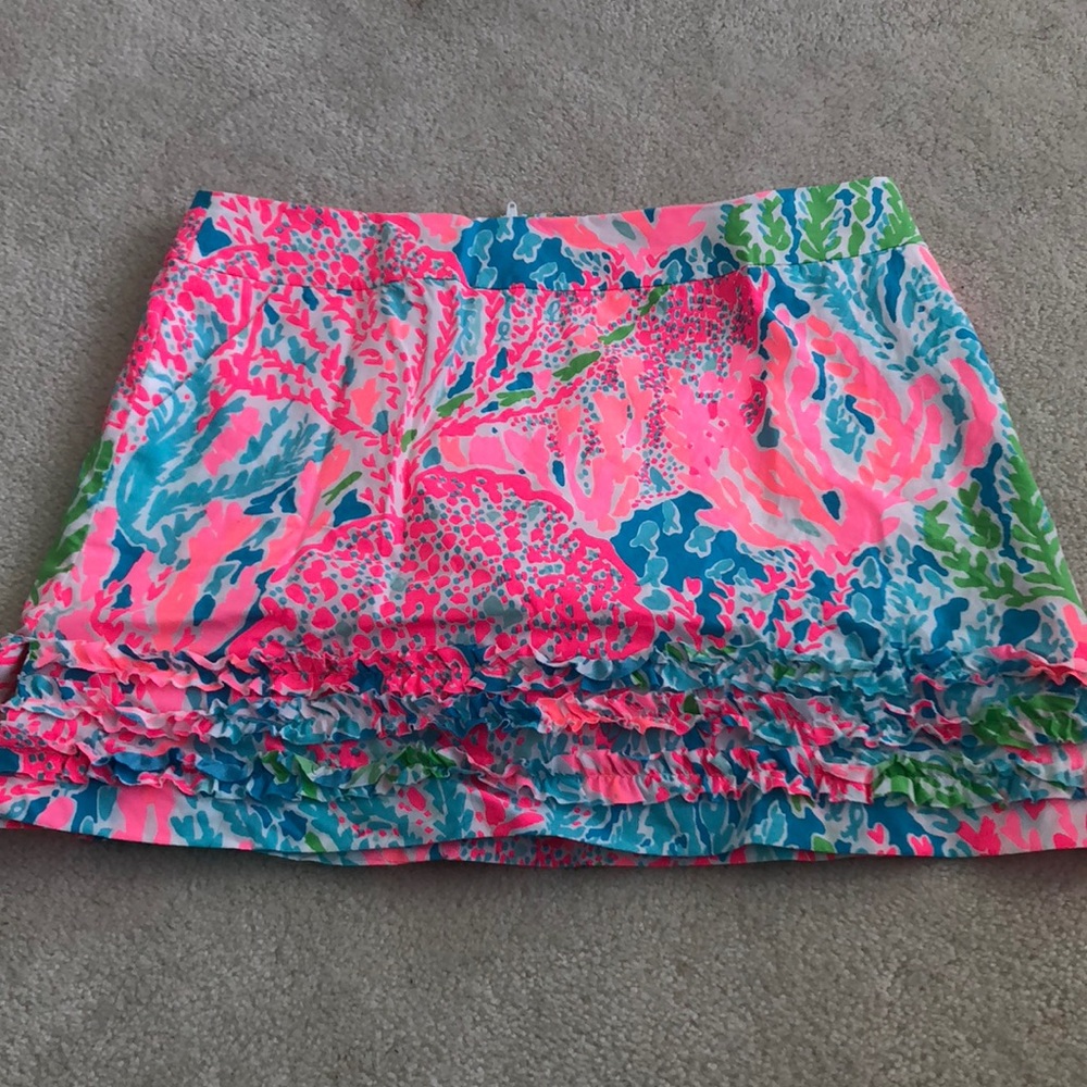 Let’s cha cha Lilly Pulitzer skort size 6